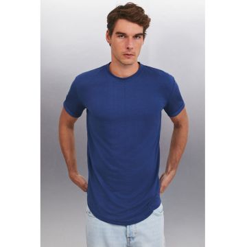 Tricou de bumbac organic cu decolteu la baza gatului