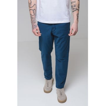 Pantaloni uni chino