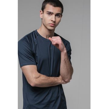 Tricou regular-fit cu decolteu la baza gatului