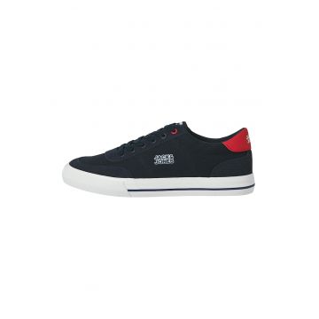 Pantofi sport cu logo discret