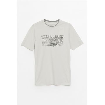 Tricou cu decolteu la baza gatului si imprimeu text