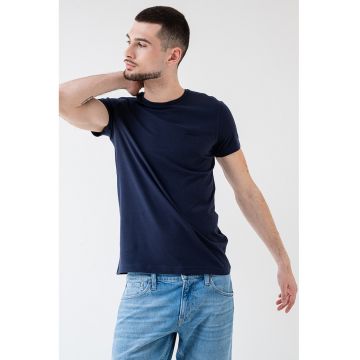 Tricou slim fit cu decolteu la baza gatului