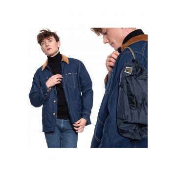Jacheta Din Denim - X Timberland Box - Croi Regular - Inchidere: Nasturi - Compozitie Material: 100% Bumbac - Numar De Buzunare: 4 - Albastra - 1 Bucata Jacheta Din Denim - X Timberland Box - Croi Regular - Inchidere: Nasturi - Compozitie Material: 100% Bumbac - Numar De Buzunare: 4 - Albastra - 1 Bucata