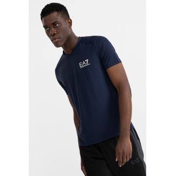 Tricou cu decolteu la baza gatului si maneci raglan Tricou cu decolteu la baza gatului si maneci raglan